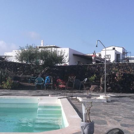 El Cortijo Eco Finca Hotel Ye Esterno foto