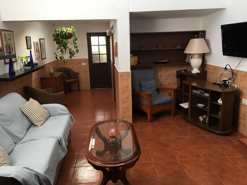 El Cortijo Eco Finca Hotel Ye Esterno foto